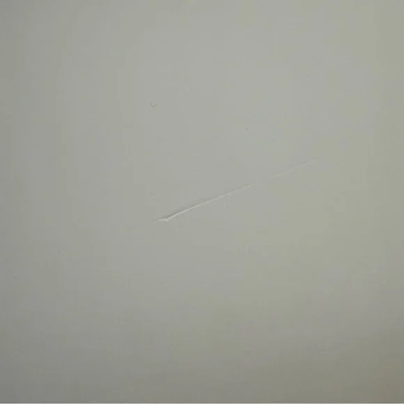 ESR White Tablet Keyboard Case - Picture 5 of 5